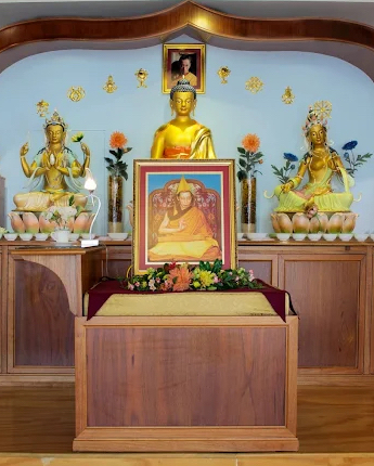 Kadampa Meditation Center Guadalajara runs daily classes in Buddhist meditation